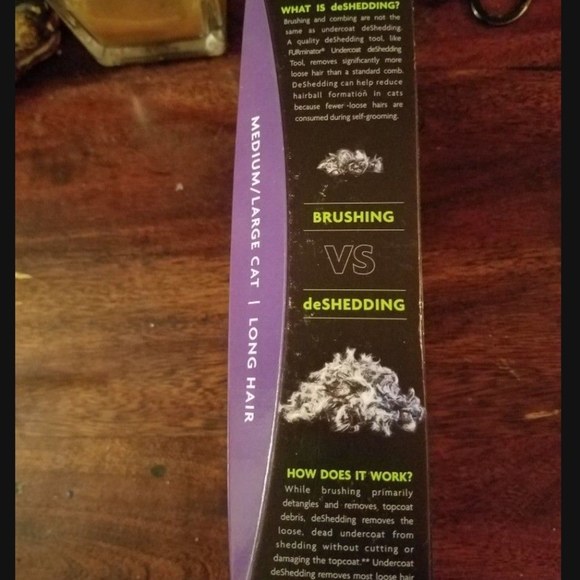 FURminator Deshedding Tool (Long Hair Cats) - Picture 4 of 5